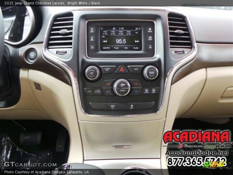 Bright White / Black 2015 Jeep Grand Cherokee Laredo