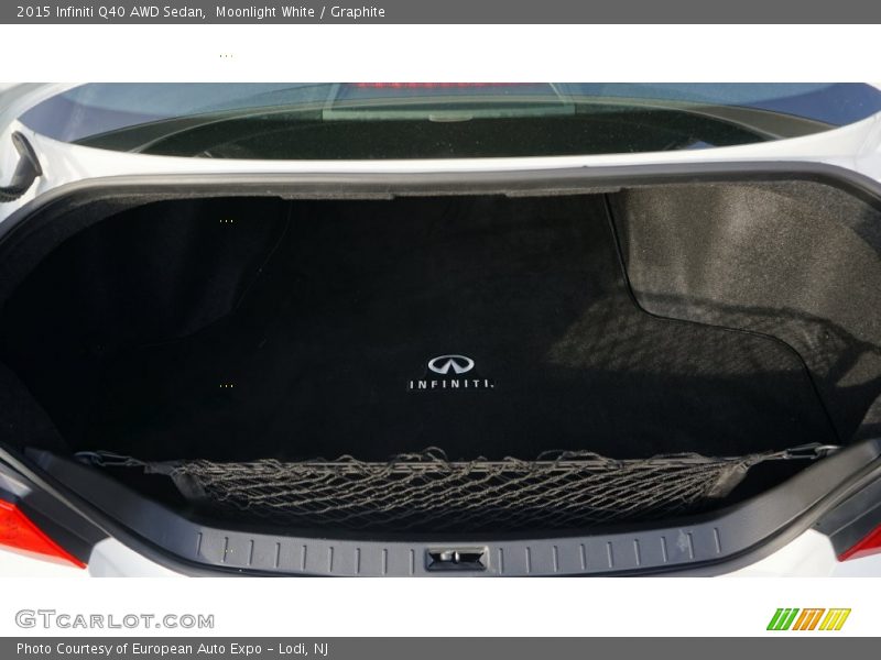 Moonlight White / Graphite 2015 Infiniti Q40 AWD Sedan