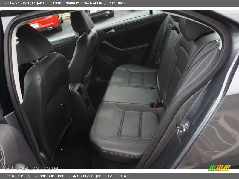 Platinum Gray Metallic / Titan Black 2014 Volkswagen Jetta SE Sedan