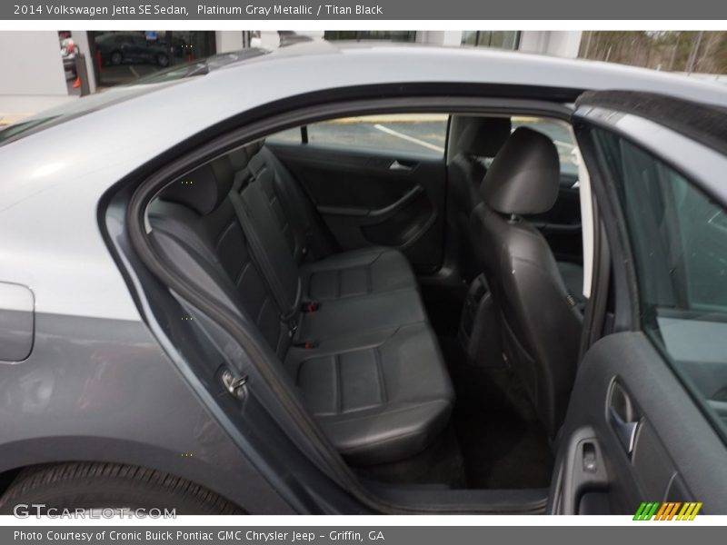 Platinum Gray Metallic / Titan Black 2014 Volkswagen Jetta SE Sedan