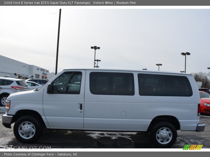 Oxford White / Medium Flint 2009 Ford E Series Van E350 Super Duty XLT Passenger