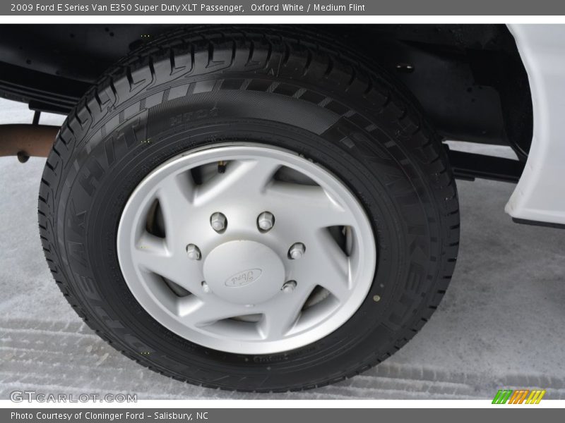 Oxford White / Medium Flint 2009 Ford E Series Van E350 Super Duty XLT Passenger