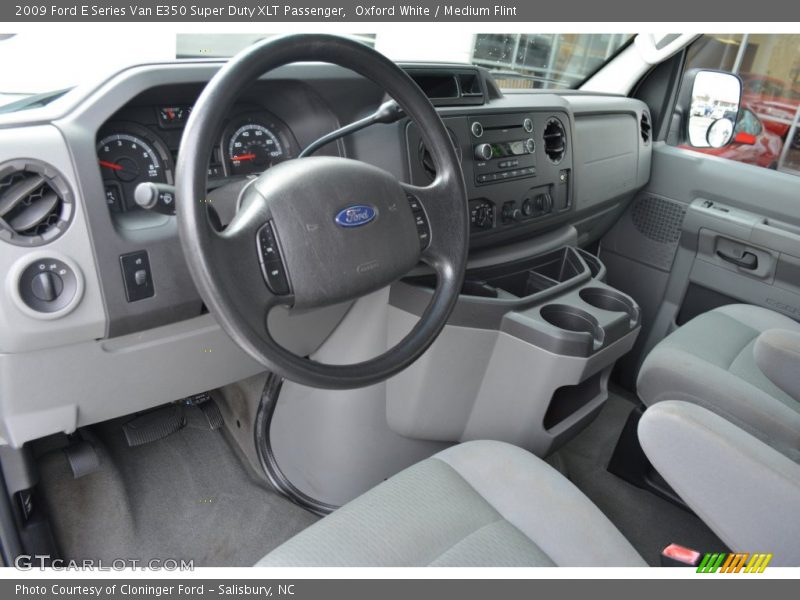 Oxford White / Medium Flint 2009 Ford E Series Van E350 Super Duty XLT Passenger