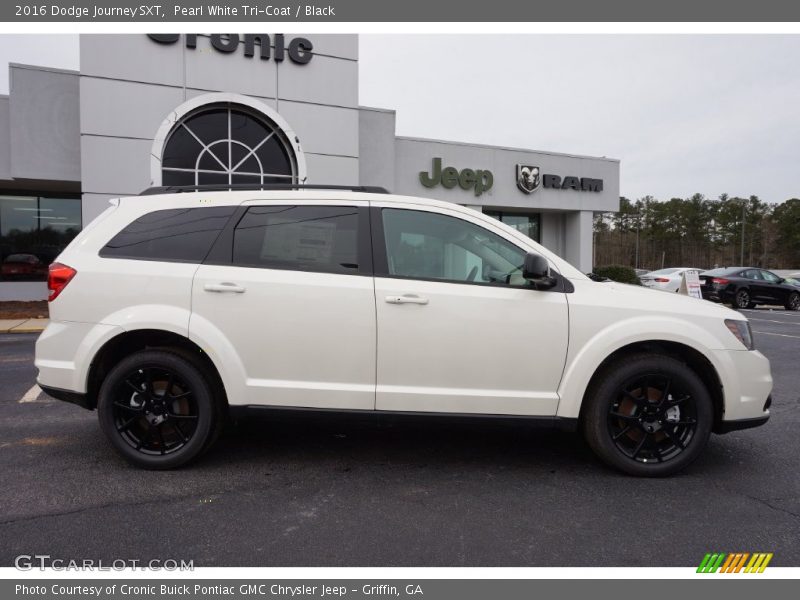 Pearl White Tri-Coat / Black 2016 Dodge Journey SXT