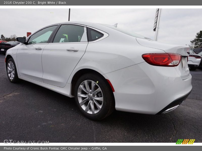 Bright White / Black 2016 Chrysler 200 C