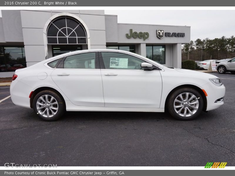 Bright White / Black 2016 Chrysler 200 C
