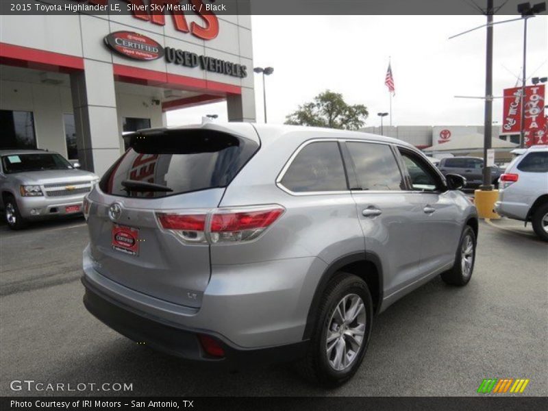 Silver Sky Metallic / Black 2015 Toyota Highlander LE