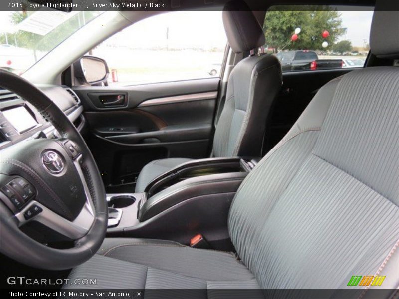Silver Sky Metallic / Black 2015 Toyota Highlander LE