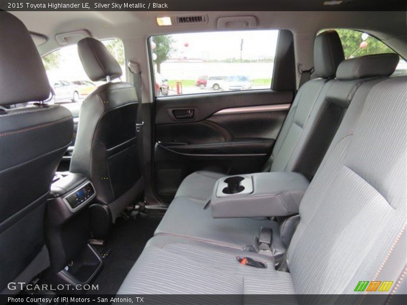Silver Sky Metallic / Black 2015 Toyota Highlander LE