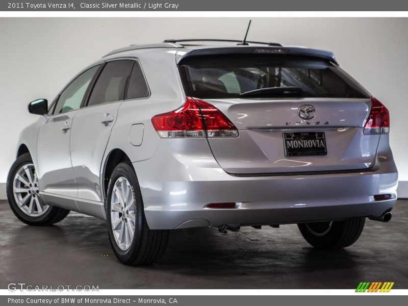 Classic Silver Metallic / Light Gray 2011 Toyota Venza I4