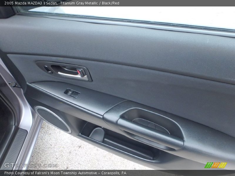 Titanium Gray Metallic / Black/Red 2005 Mazda MAZDA3 s Sedan