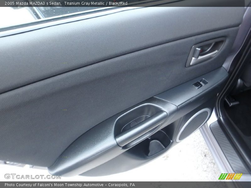 Titanium Gray Metallic / Black/Red 2005 Mazda MAZDA3 s Sedan