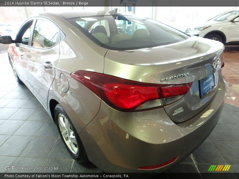 Bronze / Beige 2014 Hyundai Elantra SE Sedan