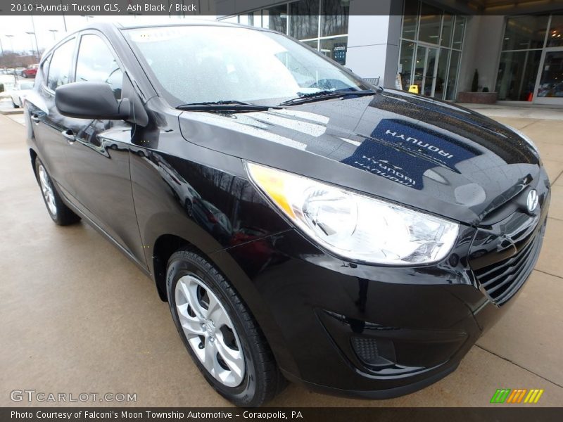 Ash Black / Black 2010 Hyundai Tucson GLS