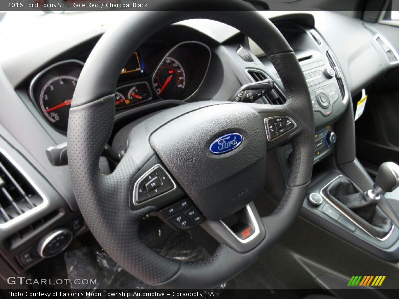 Race Red / Charcoal Black 2016 Ford Focus ST