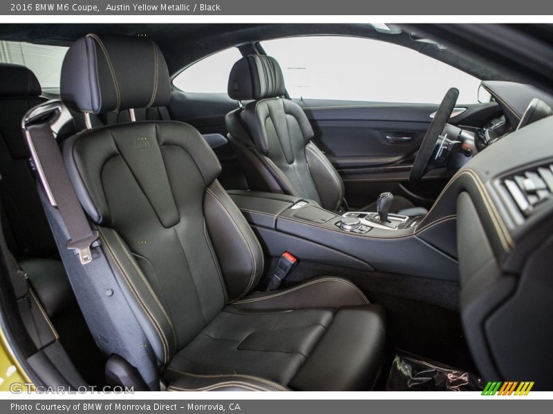 Front Seat of 2016 M6 Coupe