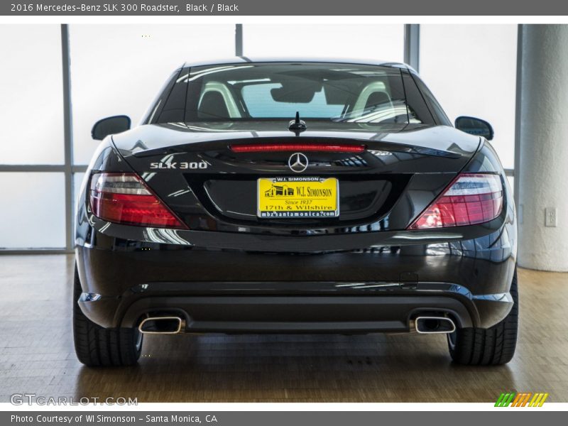Black / Black 2016 Mercedes-Benz SLK 300 Roadster
