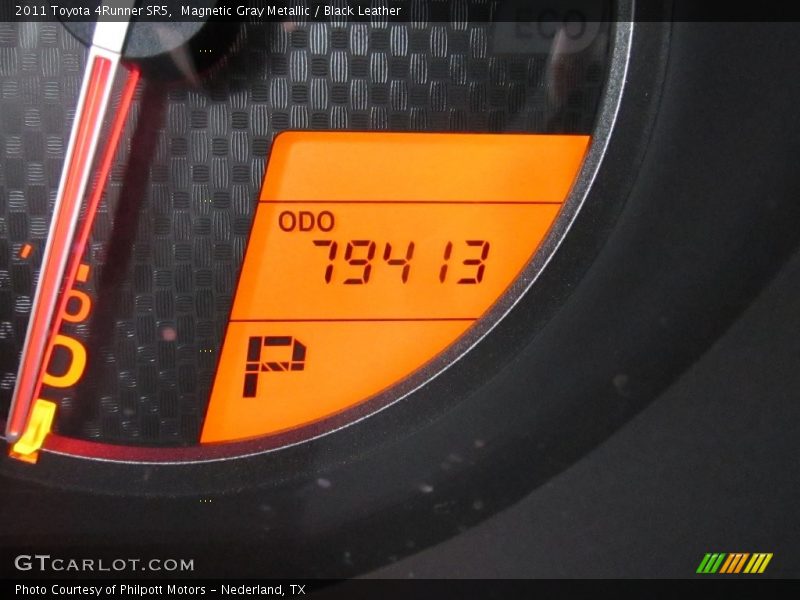 Magnetic Gray Metallic / Black Leather 2011 Toyota 4Runner SR5