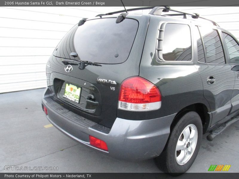 Dark Emerald Green / Beige 2006 Hyundai Santa Fe GLS