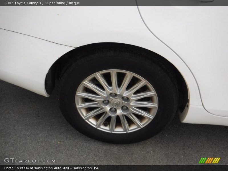 Super White / Bisque 2007 Toyota Camry LE