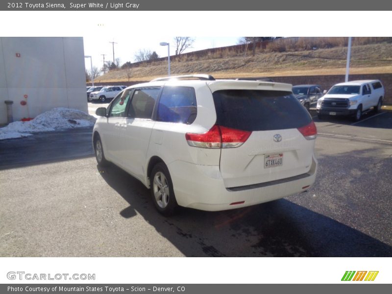 Super White / Light Gray 2012 Toyota Sienna