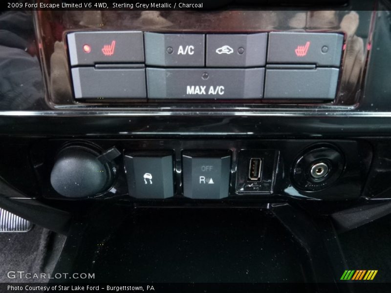 Sterling Grey Metallic / Charcoal 2009 Ford Escape Limited V6 4WD