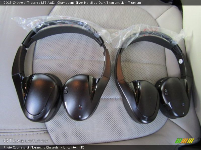 Champagne Silver Metallic / Dark Titanium/Light Titanium 2013 Chevrolet Traverse LTZ AWD