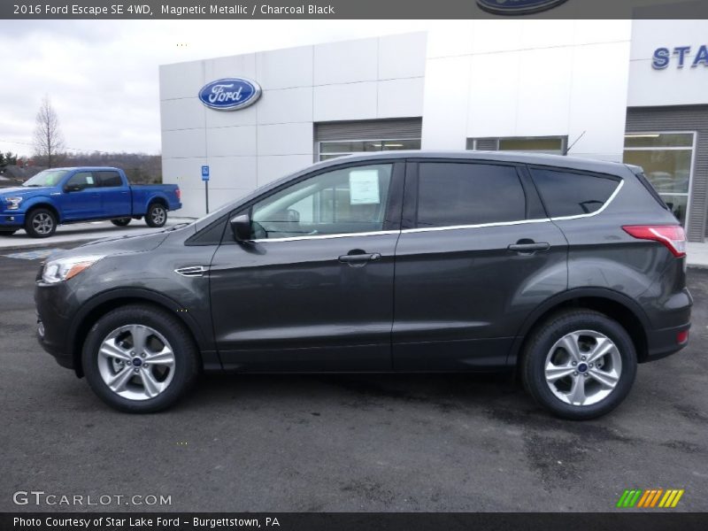 Magnetic Metallic / Charcoal Black 2016 Ford Escape SE 4WD