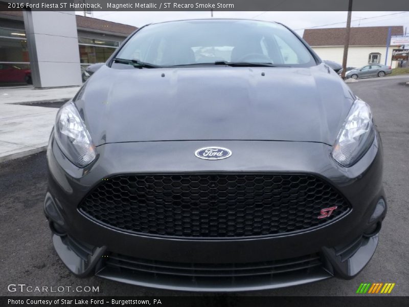 Magnetic Metallic / ST Recaro Smoke Storm 2016 Ford Fiesta ST Hatchback