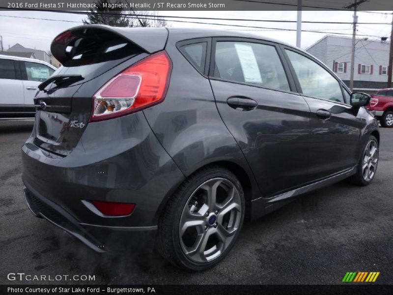 Magnetic Metallic / ST Recaro Smoke Storm 2016 Ford Fiesta ST Hatchback