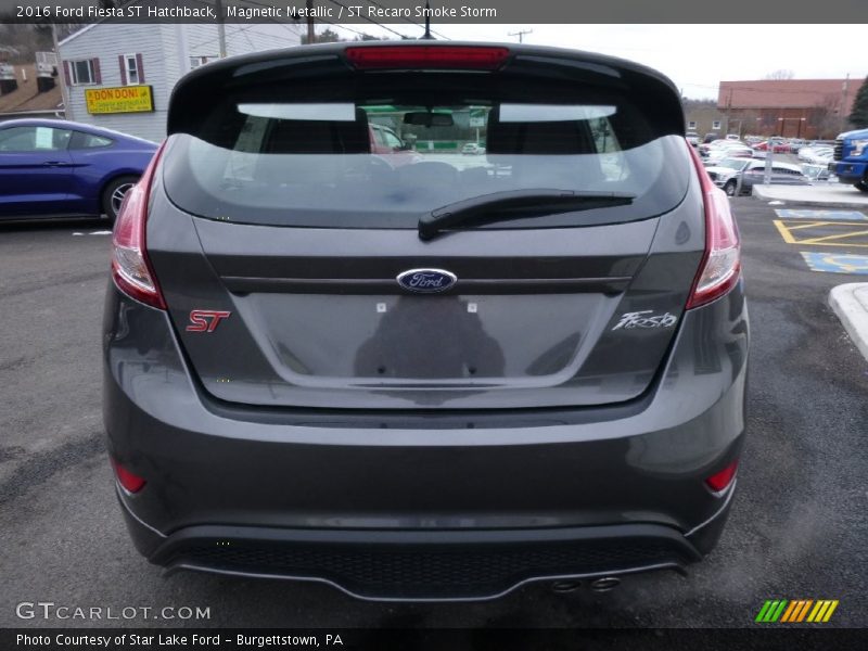 Magnetic Metallic / ST Recaro Smoke Storm 2016 Ford Fiesta ST Hatchback