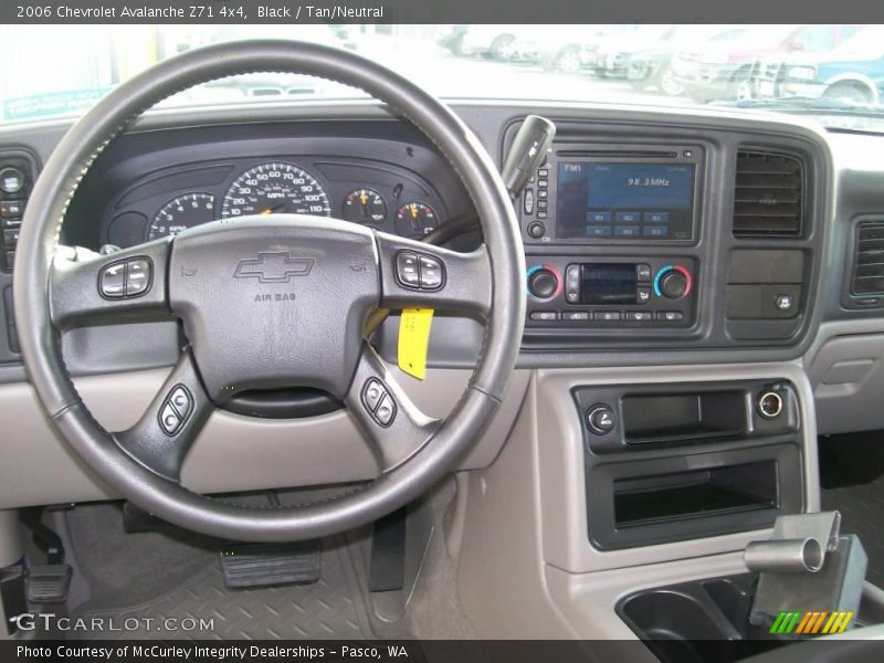 Black / Tan/Neutral 2006 Chevrolet Avalanche Z71 4x4