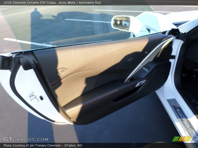 Arctic White / Adrenaline Red 2016 Chevrolet Corvette Z06 Coupe