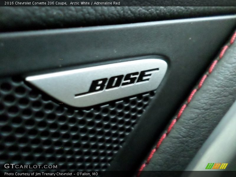 Arctic White / Adrenaline Red 2016 Chevrolet Corvette Z06 Coupe