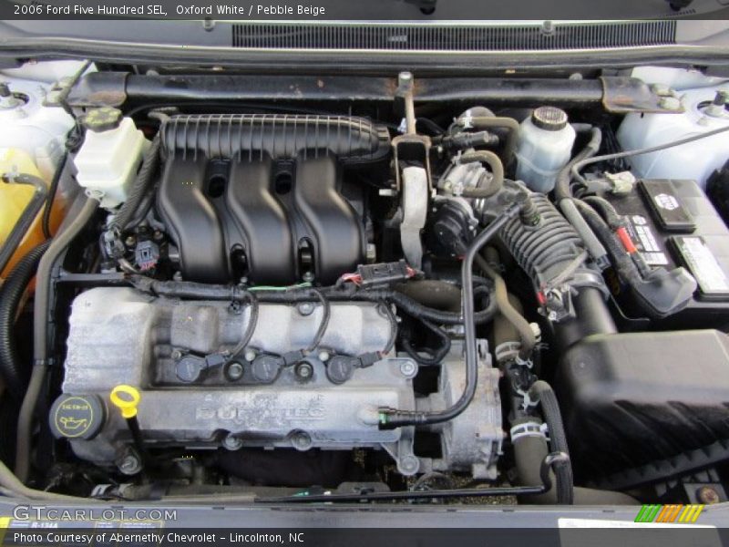 Oxford White / Pebble Beige 2006 Ford Five Hundred SEL