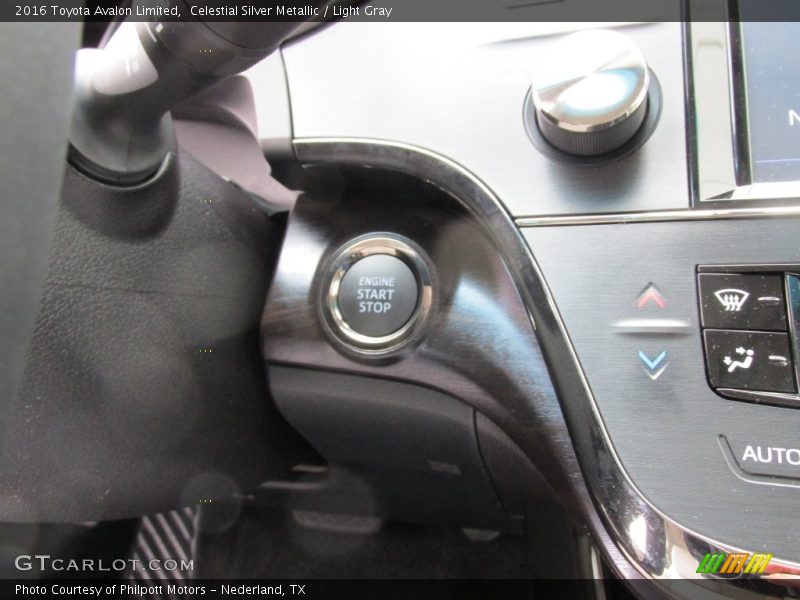 Celestial Silver Metallic / Light Gray 2016 Toyota Avalon Limited