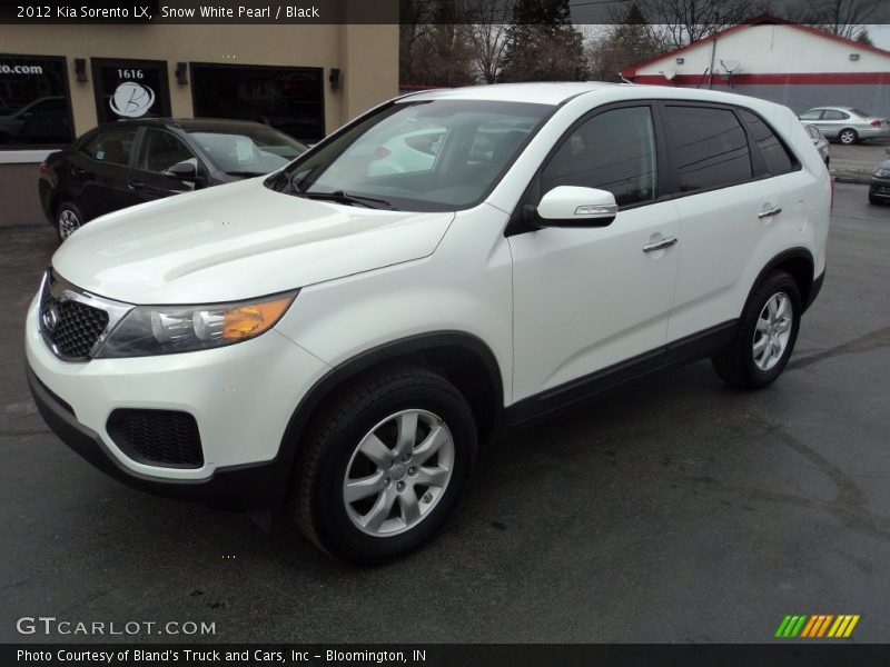 Snow White Pearl / Black 2012 Kia Sorento LX