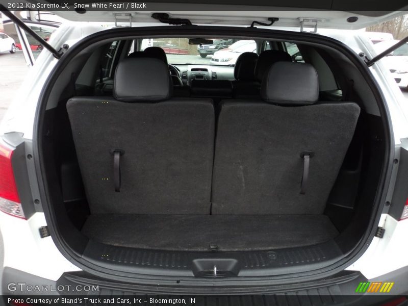 Snow White Pearl / Black 2012 Kia Sorento LX