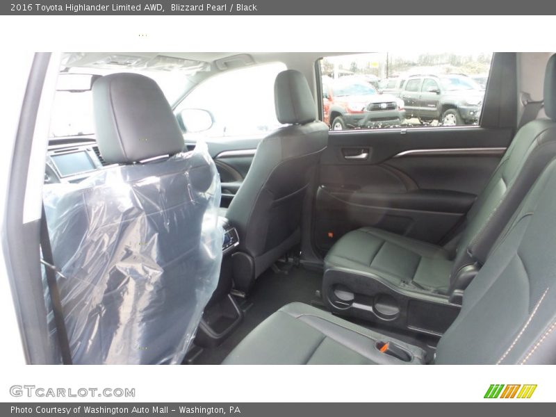 Blizzard Pearl / Black 2016 Toyota Highlander Limited AWD