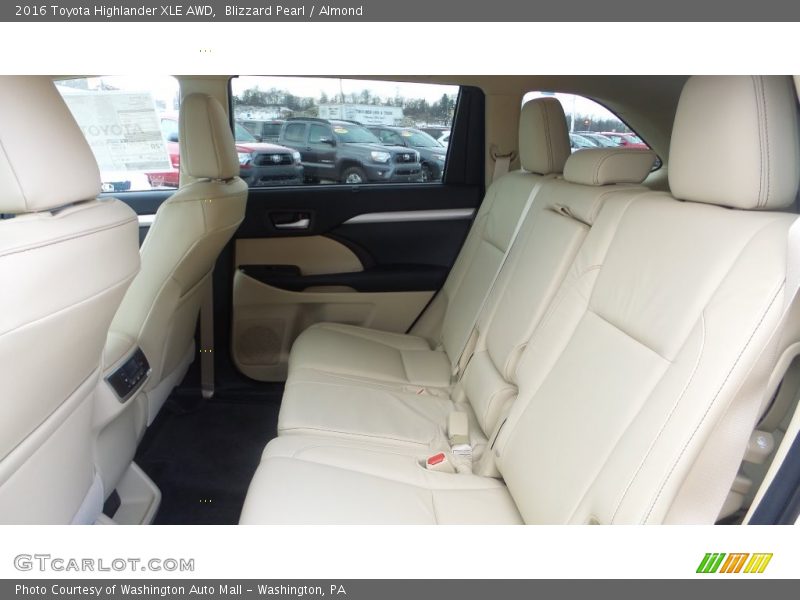 Blizzard Pearl / Almond 2016 Toyota Highlander XLE AWD