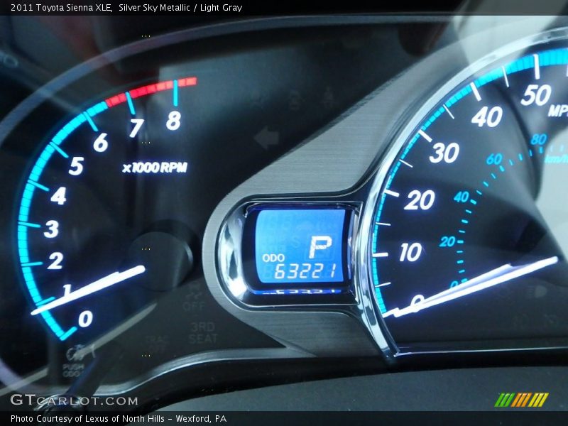 Silver Sky Metallic / Light Gray 2011 Toyota Sienna XLE