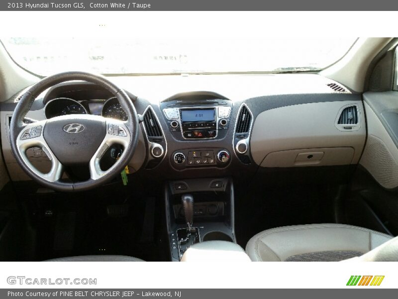 Cotton White / Taupe 2013 Hyundai Tucson GLS