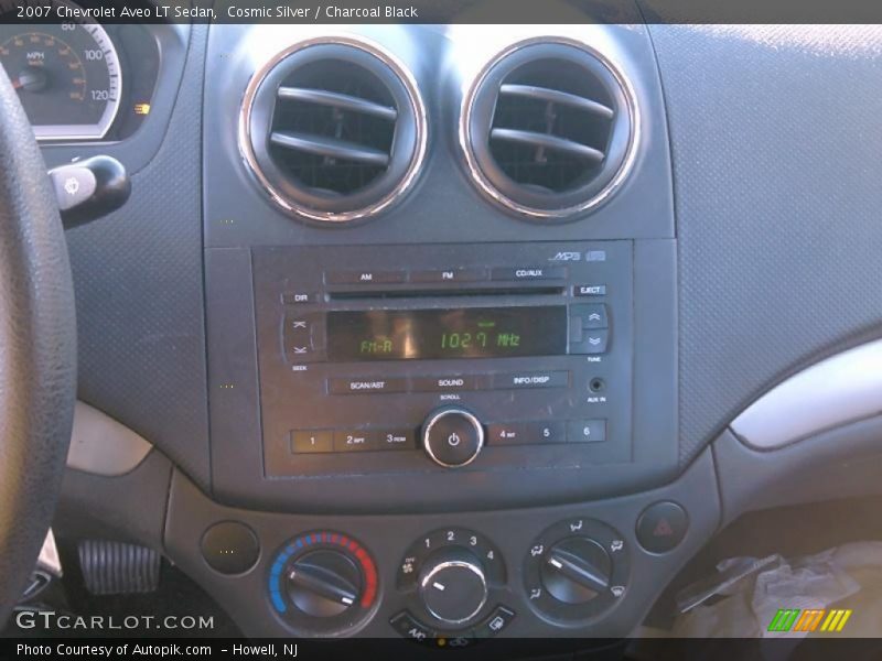 Cosmic Silver / Charcoal Black 2007 Chevrolet Aveo LT Sedan