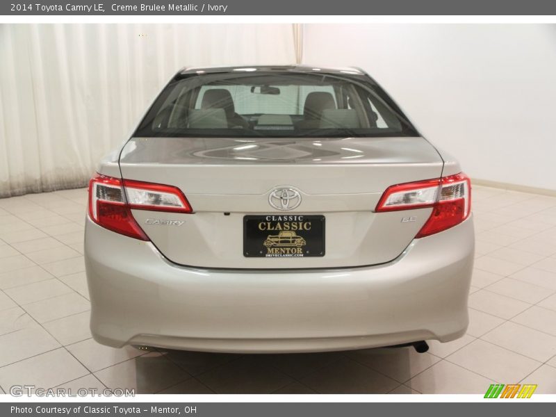 Creme Brulee Metallic / Ivory 2014 Toyota Camry LE