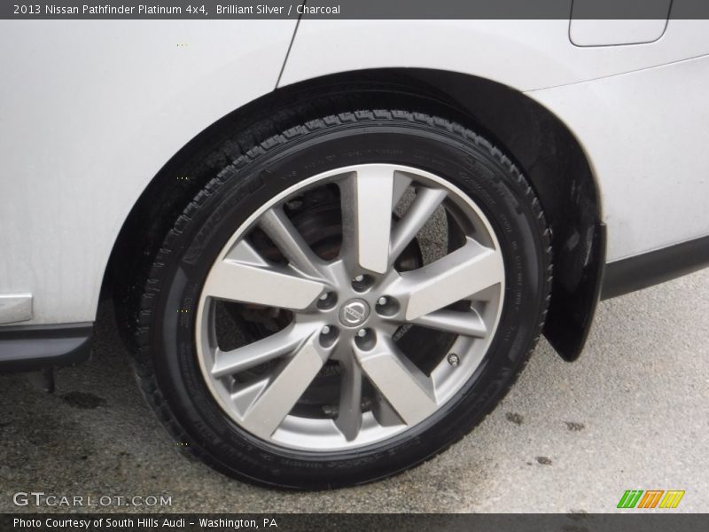 Brilliant Silver / Charcoal 2013 Nissan Pathfinder Platinum 4x4