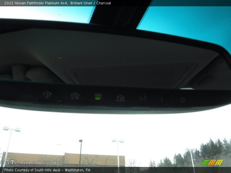 Brilliant Silver / Charcoal 2013 Nissan Pathfinder Platinum 4x4