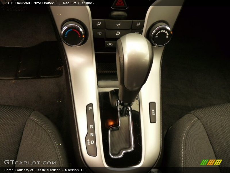 Red Hot / Jet Black 2016 Chevrolet Cruze Limited LT