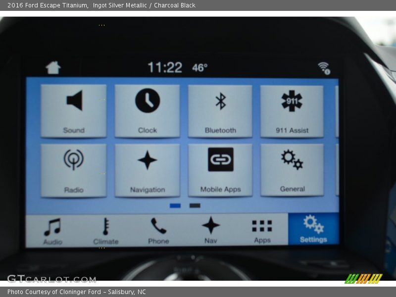 Ingot Silver Metallic / Charcoal Black 2016 Ford Escape Titanium