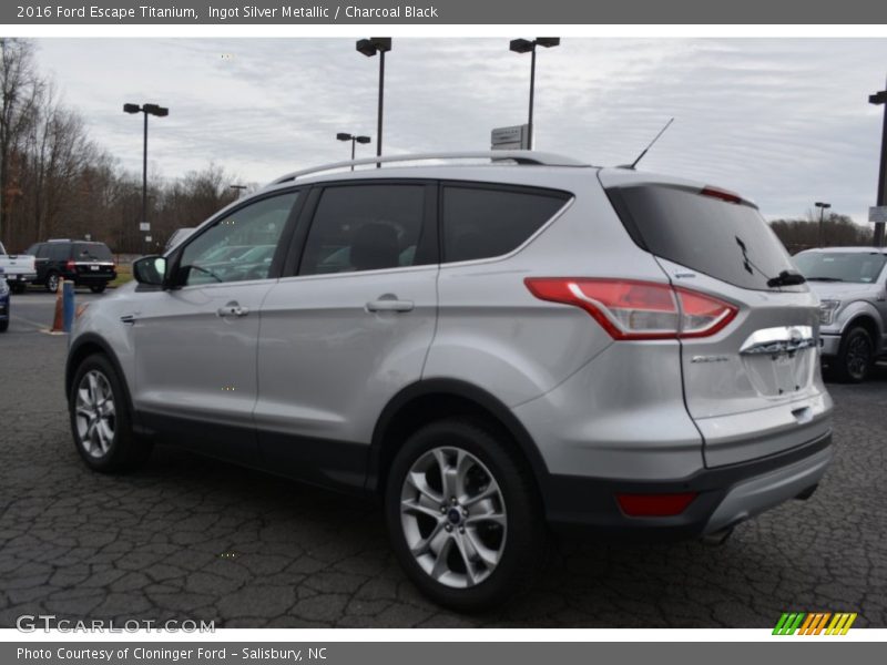 Ingot Silver Metallic / Charcoal Black 2016 Ford Escape Titanium
