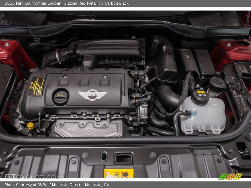 Blazing Red Metallic / Carbon Black 2016 Mini Countryman Cooper